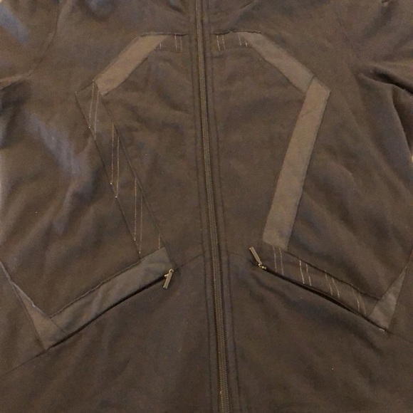 Lululemon Zip-Up - Picture 3 of 6